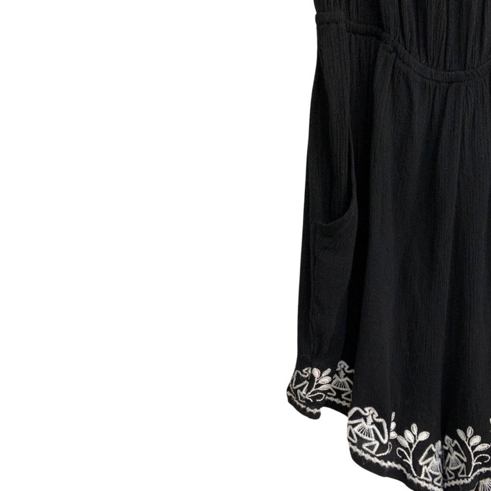 Cold Shoulder Strapless Romper - Picture 4 of 6